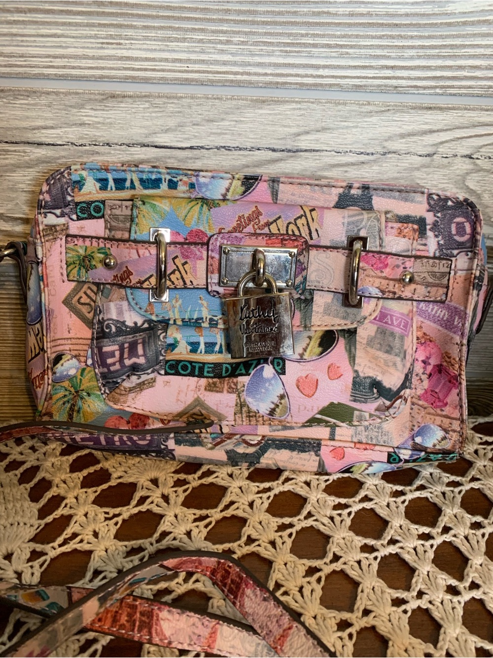 Kathy Van Zeeland Pink Patchwork Print Women's Crossbody Bag with accent Lock